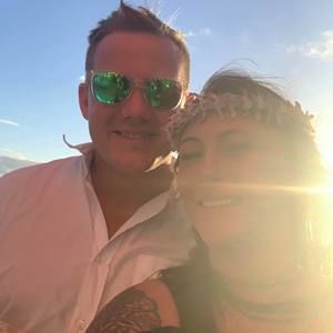 Meet your Posher, Derek